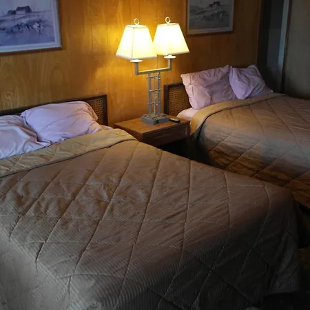 Interstate Motel-2