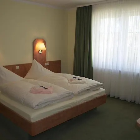 Gasthof&Pension Zum Himmel-2