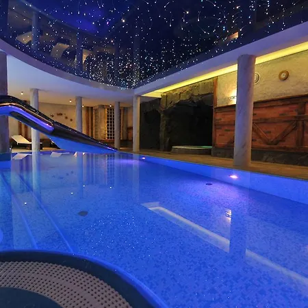 Hotel Krysztal Conference & Spa-2