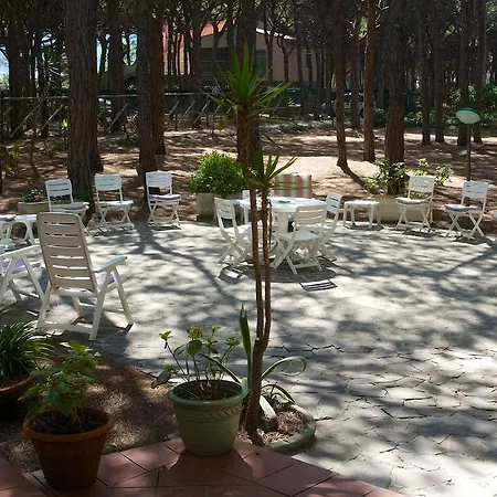 Hotel Villa Nettuno-3