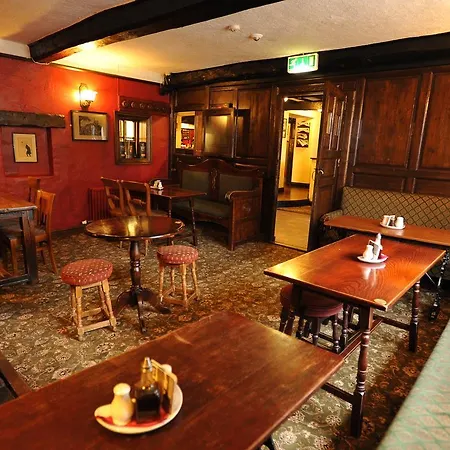 George Hotel-3