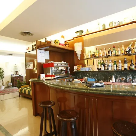 Hotel Tetto delle Marche - Ristorante dei Conti-3