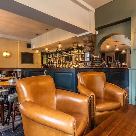 Greyhound Hotel-2