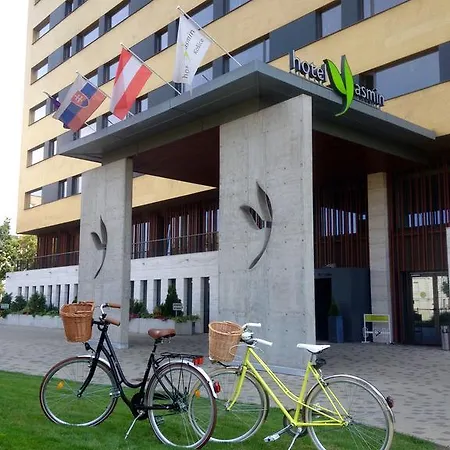 Hotel Yasmin Kosice-3