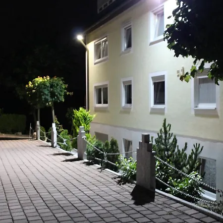 Hotel-Gasthof Zur Rose-3