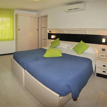 Albergo Alla Torre-3