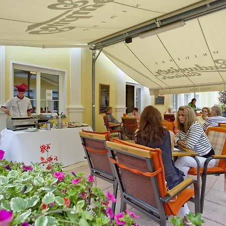Hotel Reza-3