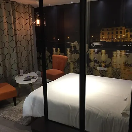 Logis Hotel Le Privilege-3