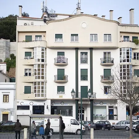 Al Embaixador-3