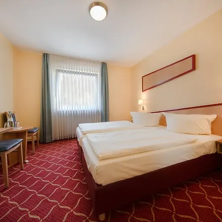 Montana Hotel-2