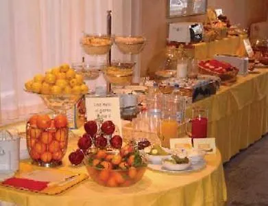 Hotel Moderno-3