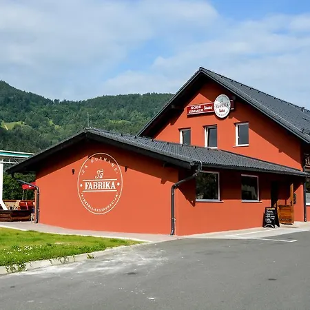 Ta Fabrika Restavracija,Pizzerija In Prenocisca-2