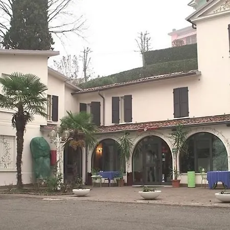 Hotel Ristorante La Grotta-3