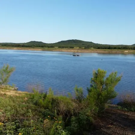 Medina Lake Camping Resort Cabin 3-3