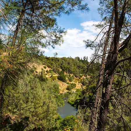 Russian River Camping Resort Studio Cabin 4-3