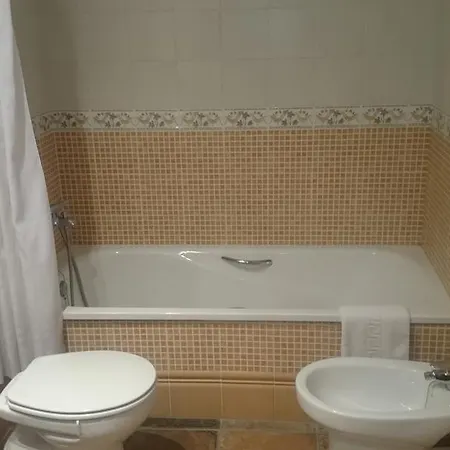 Hostal La Vall-3