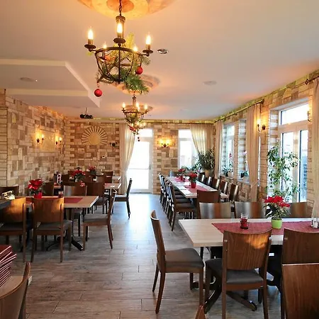 Hotel-Restaurant Axion-2