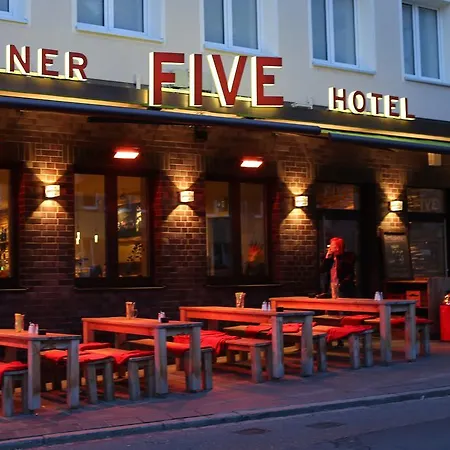 Hotel Five-3