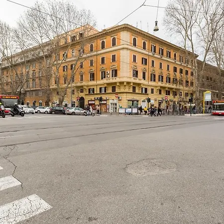 Wonderful Time Rome-2