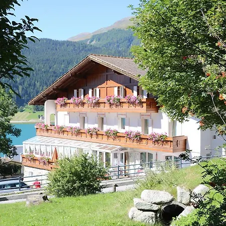 Hotel Etschquelle-3