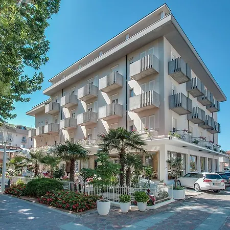 Hotel Garden - Parking Included-3