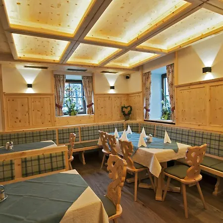 Triebenerhof-3
