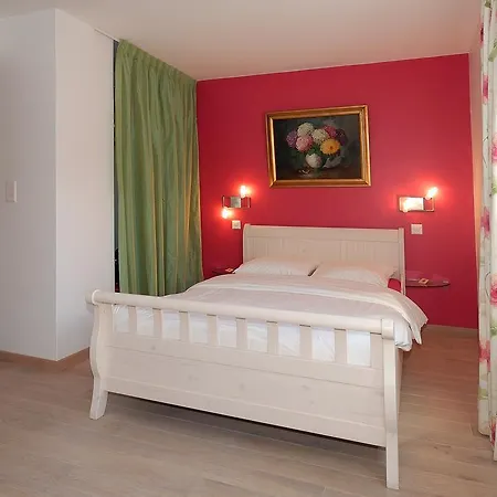 Auberge De Dully-3