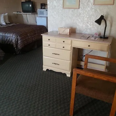 Maple Leaf Motel Emerson-3
