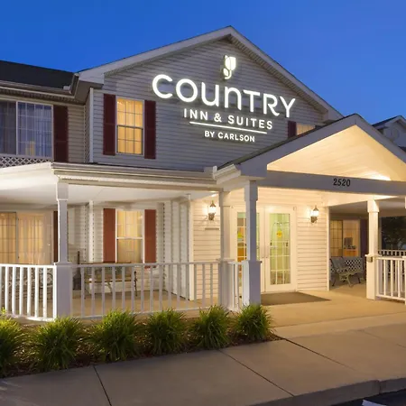 Country Inn & Suites By Radisson, Nevada, Mo-2