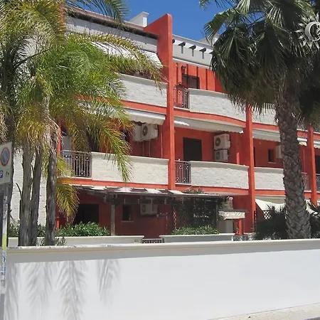 Residence Marina di Carlino Tourist-3