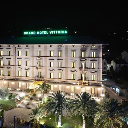 Grand Hotel Vittoria-3