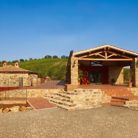 Agriturismo & Cantina Tenuta Casteani-2