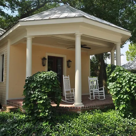 The Inn At Houmas House Estate-2