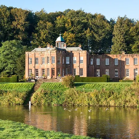 Warwick Hall-3