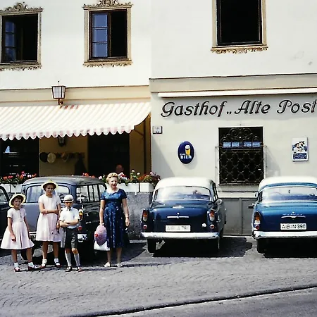 Hotel Gasthof Alte Post Holzkirchen-2