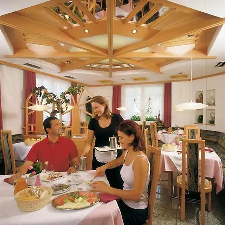 Hotel Residence Lorenz-2