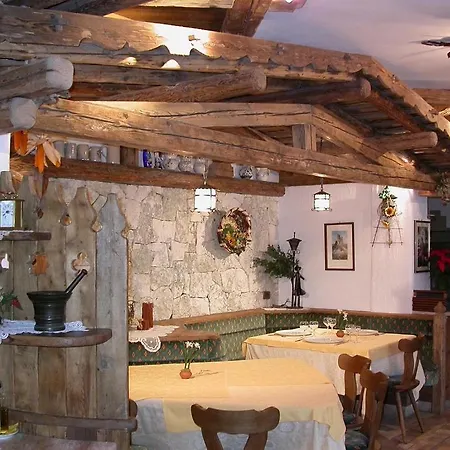 Hotel Garni Soreie-3