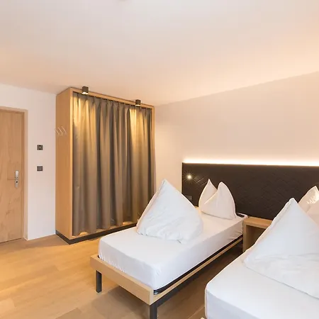 Belvenu Boutique Hotel-3