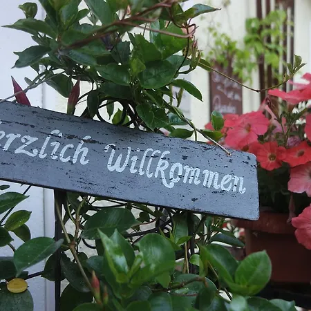 Pension Landhaus Ingrid B&B-3