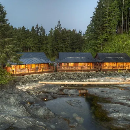 Wild Renfrew Seaside Cottages-2