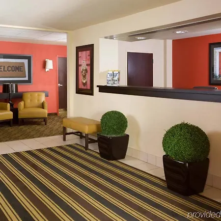 Sonesta Simply Suites Lansing-3