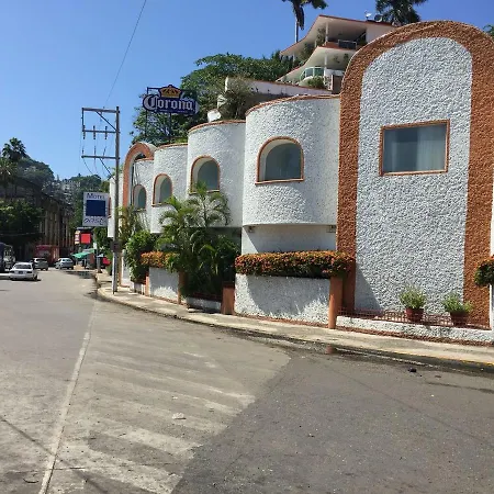 Hotel Oasis Acapulco-3