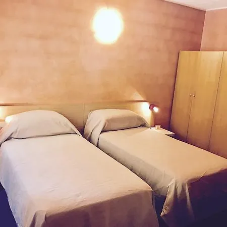 Hotel 2 Magnolie-3