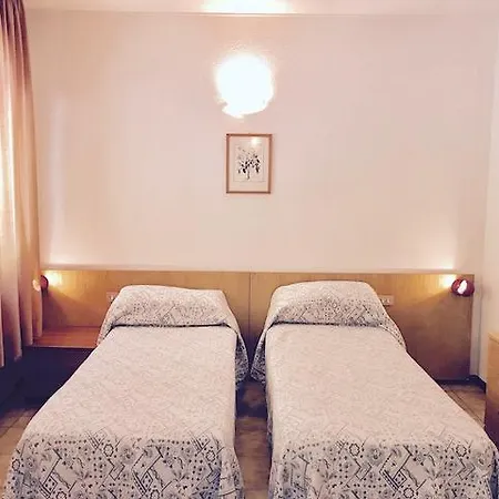 Hotel 2 Magnolie-2
