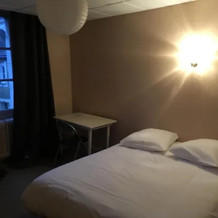 Hotel De La Gare-3