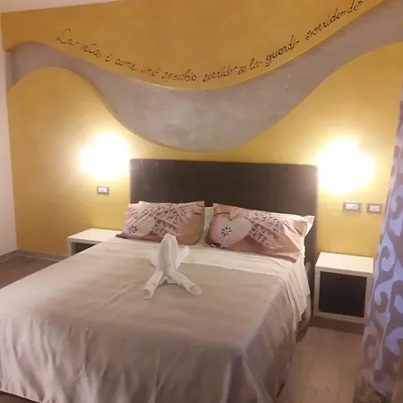Dolce Vita Lovely Suites-3