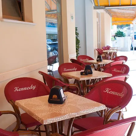 Hotel Kennedy-2