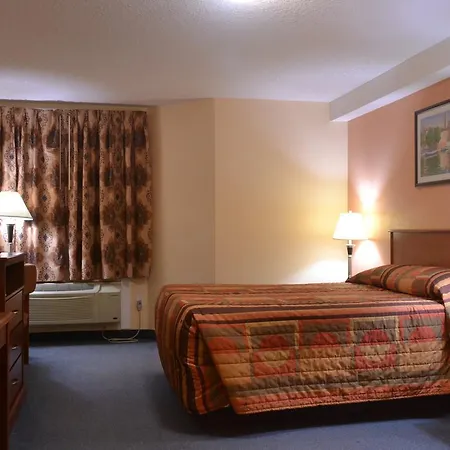 Aurora Park Inn & Suites-3