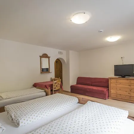 Hotel Neuwirt-2