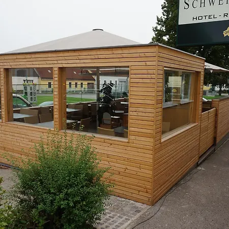 Hotel-Restaurant Schweinberger-2